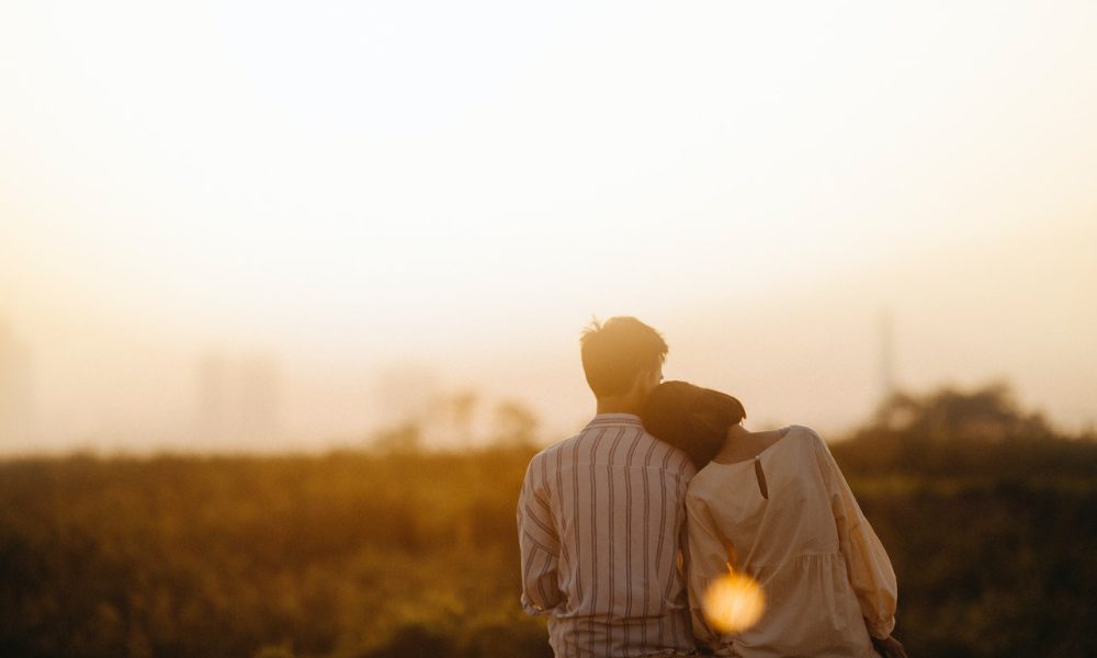 Dépendance affective couple : Comment la reconnaître et s’en libérer ?