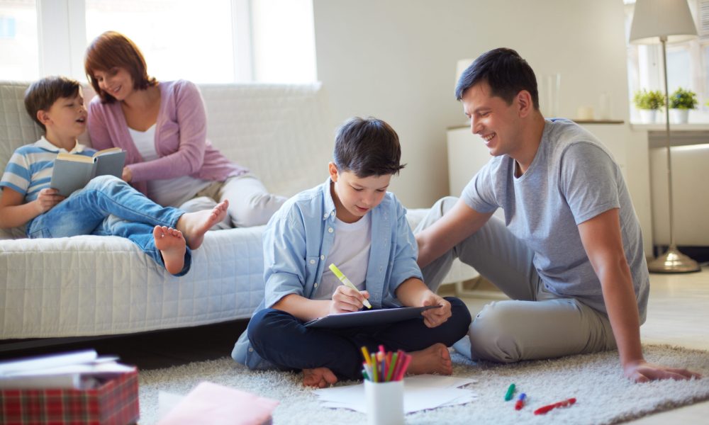 Quelles sont les règles à établir dans une maison avec plusieurs familles recomposées ?